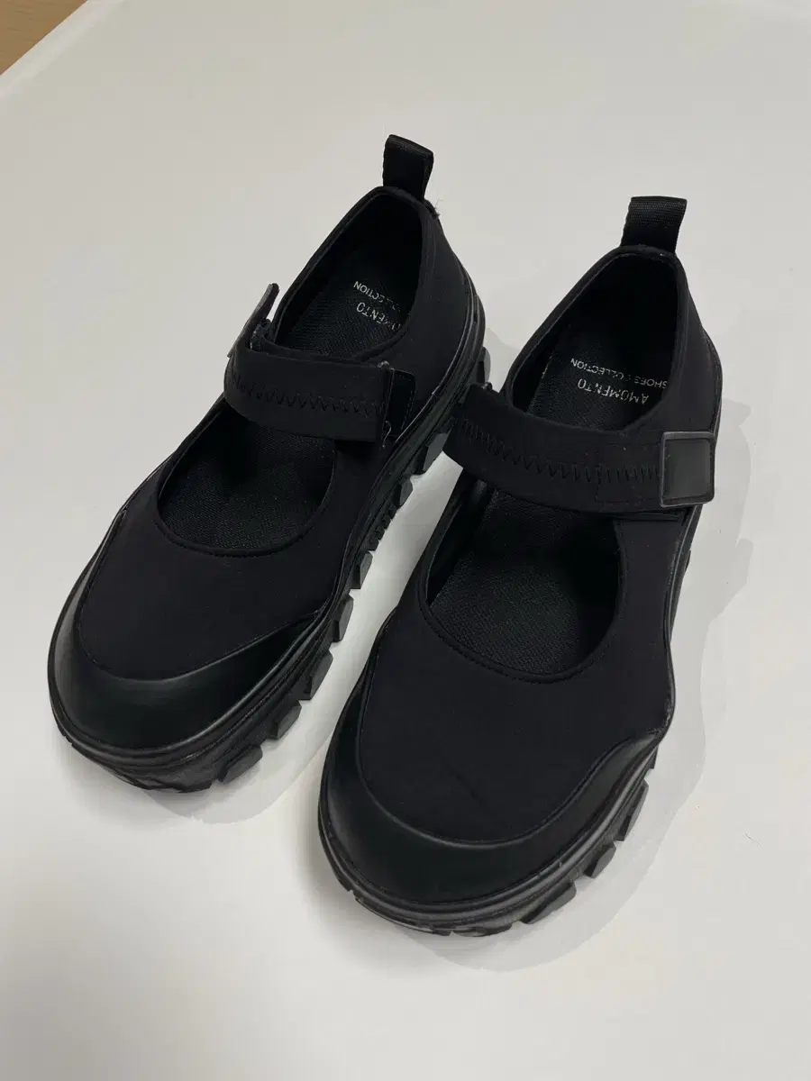 AMOMENTO | 아모멘토 Amomento Vibram Mary Jane Black 5 on